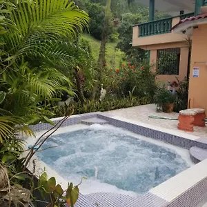 Villa Flor, Los Platanos
